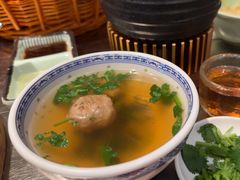 -潮界(LU·ONE凯德晶萃广场店)