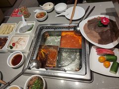 -海底捞火锅(奥体南路店)