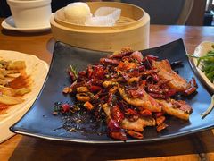 -隔壁老王·家常云南菜(花巷店)