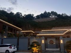 -聚农庄民宿农家院(梨木台东山店)