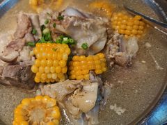 筒子骨玉米-昱龙大盆牛蛙馆(三兴街总店)