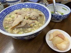 -崇德楼水盆牛羊肉泡馍馆(文艺路店)