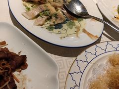 -顺峰海鲜酒楼(省府店)