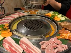 -哈哈碳都·牛肋条无限自助烤肉(台江万达店)