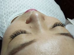 睫毛嫁接-光SPA科技美肤