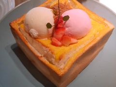 -蜜桃餐厅·伴山(湖滨商业街店)