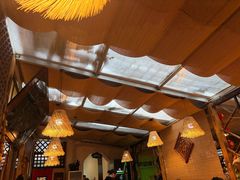 -旺角小渔村·海肠捞饭开创者(环山路店)