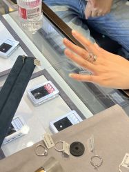 点击看大图 -Cindy Jewelry·钻戒·彩色宝石