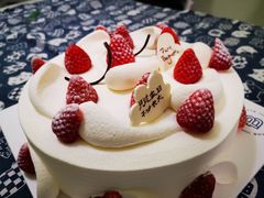 -巴黎贝甜·生日蛋糕(环球中心店)