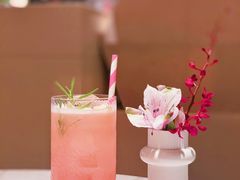 -théATRE 茶聚场(王府中環店)