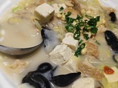 -郑庄脂渣海鲜楼(九水路店)