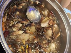 -千岛蚝高压锅生蚝·人参火锅(白云万达店)