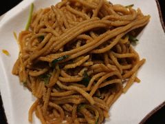 -东口码头·烧鸽子·鱼头泡饼·地方菜(金鹰悦城店)
