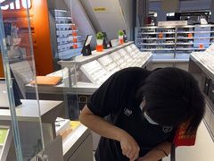 -LOHO眼镜(北京朝北大悦城店)