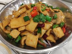 千页豆腐-江城燕子大排档(江汉路步行街店)