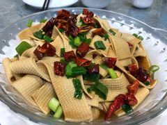 尖椒干豆腐-龙香居海鲜家常菜饭店·特色驴肉·古城浑锅