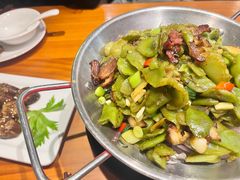 干锅脆莴笋-莲餐厅·湖北菜·潜江小龙虾店(愚园路店)