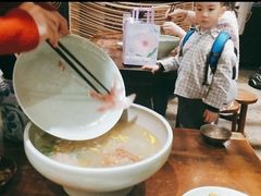 过桥米线-都氏二当家(九方店)