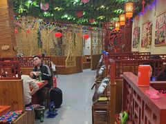 -袁小二大东北铁锅炖(吉祥村总部)