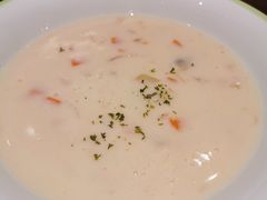 奶油海鲜汤-萨莉亚意式餐厅(杭州滨江天街店)