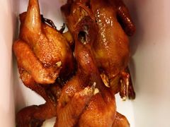 招牌烤乳鸽-石岐佬中山菜馆(张溪店)