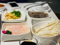 巴沙鱼片-海底捞火锅(亲子主题北金鹰店)