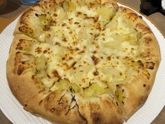 -必胜客(上海华谊新所店)
