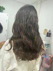 -LILI·HAIR SALON理理造型