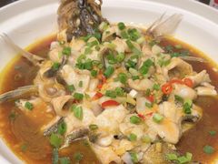 -忆江南·临江鱼馆