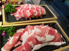 -湊湊火锅·茶憩(杭州湖滨银泰in77店)