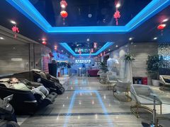 -小蓝鲸游泳培训基地(石景山店)