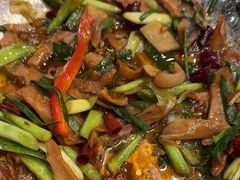 -侬佳蒸菜馆(听潮店)