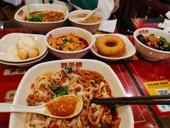 -双燕楼·手工馄饨·汤面小吃(世纪汇店)
