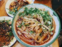 火锅粉-拈签一笑黄牛肉辣卤串串