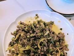 雪菜牛肉丝-食光慢宴·安吉土菜馆