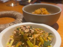 柠檬辣青芒手撕鸡-SHAN山(前滩太古里店)