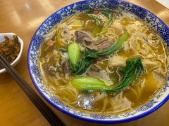 -邱芳粉店(迎宾大道旗舰店)