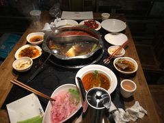 -纸盐河码头火锅(十八梯店)