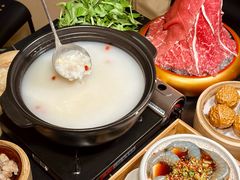 -牛牛和牛海鲜粥底火锅(长虹国际城店)