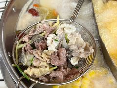 -周良天山牛杂城(天山路总店)
