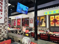 -马路牙子烧烤音乐酒馆(望京店)