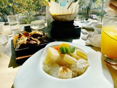 凤梨虾球-穹六人间 people 6(岳阳路店)