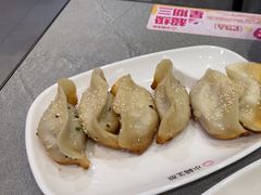 -小杨生煎(白玉兰广场店)