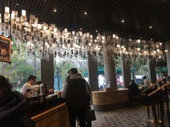 大堂-星巴克臻选(湖滨道店)