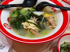 -小蛮椒麻辣烫·麻辣拌(青浦宝龙店)