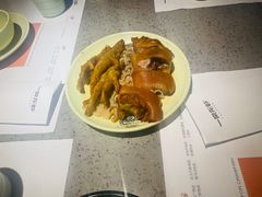 -一棠龙虾•王牌虾球(光谷天地店)