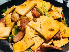 -大胡同天津菜·海肠捞饭·津门皮皮虾锅贴一绝(西姜井店)