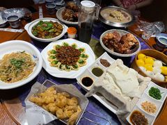 -95号酱骨·一块豆腐(展春园西路店)