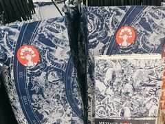 -霸王茶姬(上海静安大悦城店)
