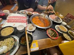 -沸炉重庆老火锅(军事博物馆店)